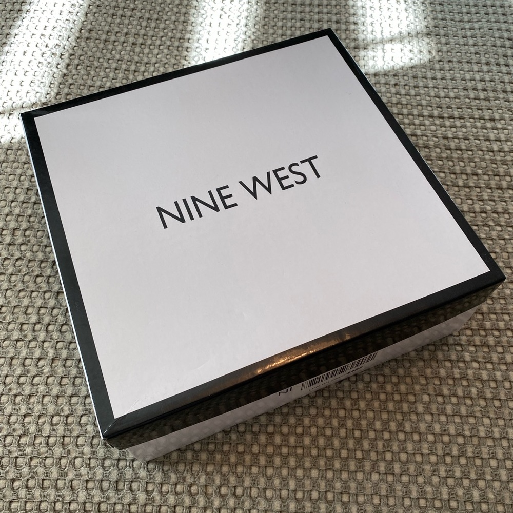 Nine West Yannah Wedge Sandal - Picture 4 of 7